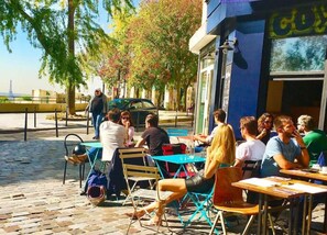 Outdoor dining - Duplex Avec Terrasse à Belleville (Paris)
