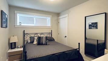 1 bedroom, free WiFi, bed sheets