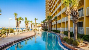 A heated pool - Calypso #1208W, Vendor Beach Service! Heated Pool! (Panama City Beach)