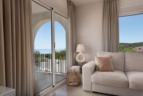 Villa Joya de Guadalupe 2421