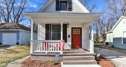 Renovated 100+ year old Benton Ave. Bungalow