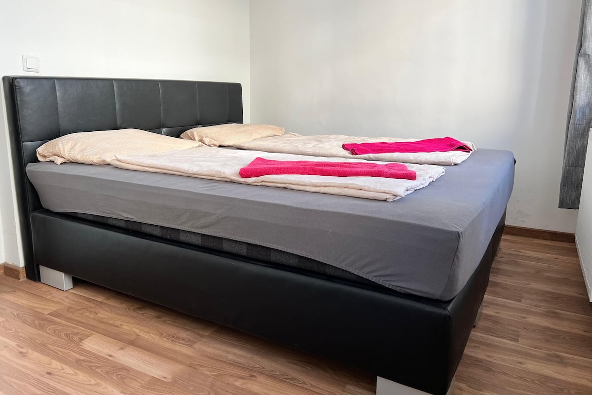 Economy Twin Room | Free WiFi