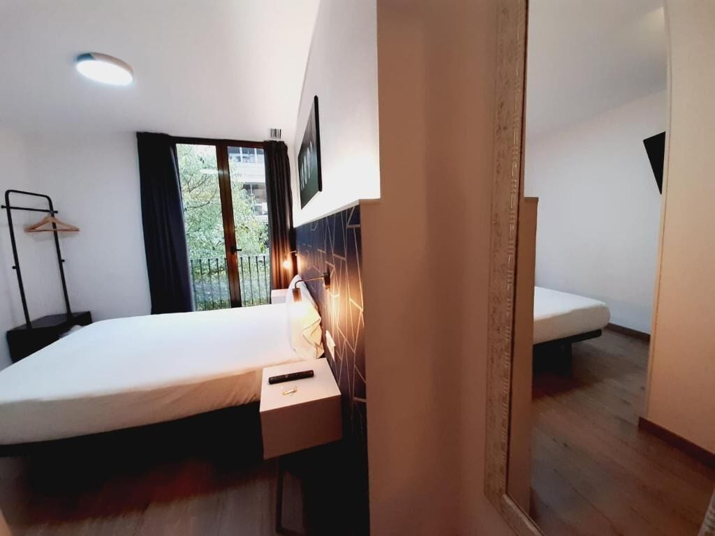 Foto - Hostal Laia by gaiarooms