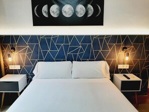 Edredones de plumas, wifi gratis, ropa de cama