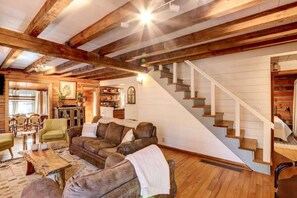 Télévision, cheminée