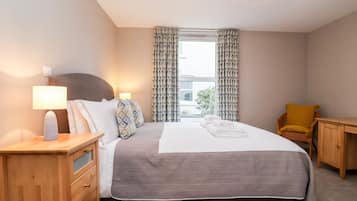 2 bedrooms, individually decorated, individually furnished, free WiFi