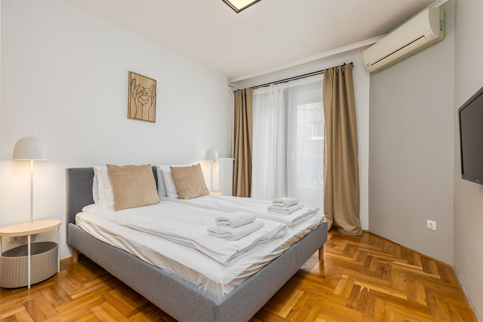 Appartement Luxe | 2 chambres, literie de qualité supérieure, fer et planche à repasser