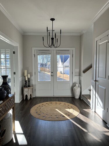 Reduced Price! Luxurious New Farmhouse-chic Family Home only 7 mi from MASTERS 