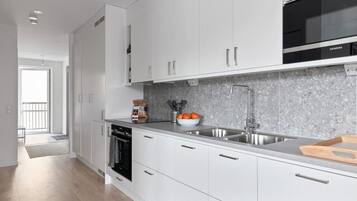 Microwave, oven, dishwasher