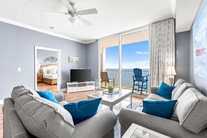 Smart TV - Spacious! Gulf Front! May 25 - June 4th Open! (Panama City Beach)