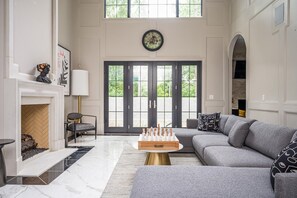 Interior - Ekabo Home Adams Mansion ~10K Sqft ~ 6BD/7BA ~15min to Airport (Atlanta)