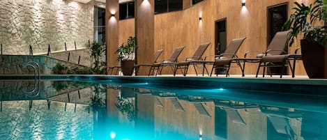 Piscine couverte