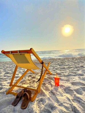 Tæt på stranden, liggestole