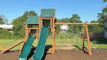 Children's play area - outdoor