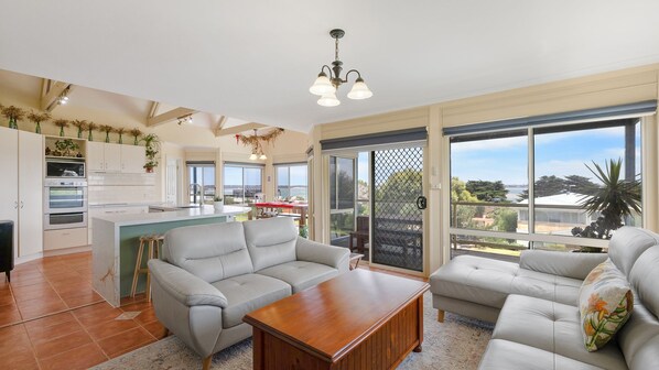 TV, DVD player, ping pong, books