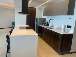 Family Apartment | Private kitchen | Stovetop