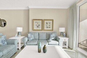 Smart TV - Family-Friendly 4BR Beachfront Retreat w/ Indoor & Outdoor Pools (Panama City Beach)