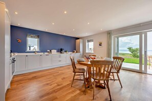 Dining - 2 Bed in Abbotsham (oc-g28821) (Abbotsham)