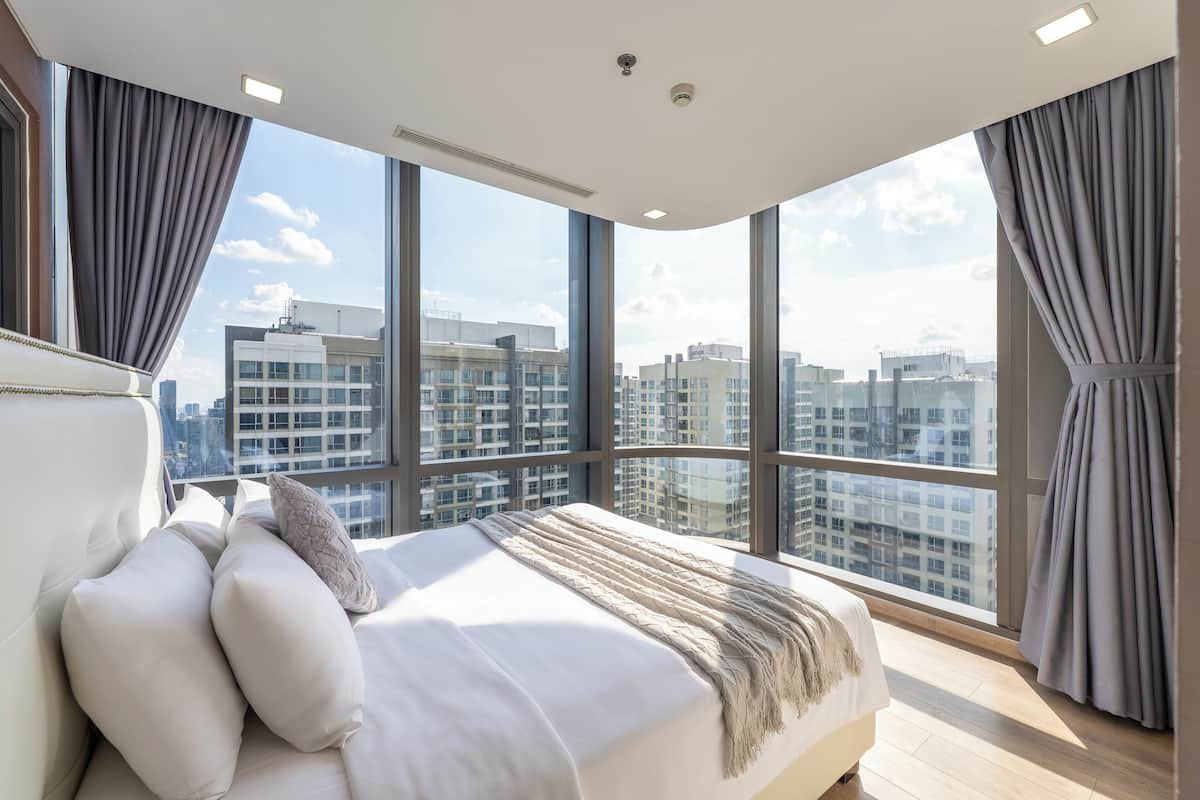 Appartement Deluxe, 2 chambres, vue sur la ville | Literie de qualité, coffre-fort, bureau