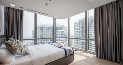 LANDMARK 81 Luxury Riverside Retreat