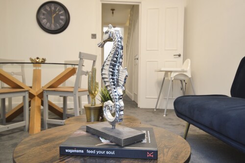 Beautiful Garden Flat near Chelsea