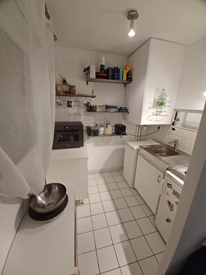 Private kitchen - T1bis Meublé Parc Bourran Mérignac (Mérignac)