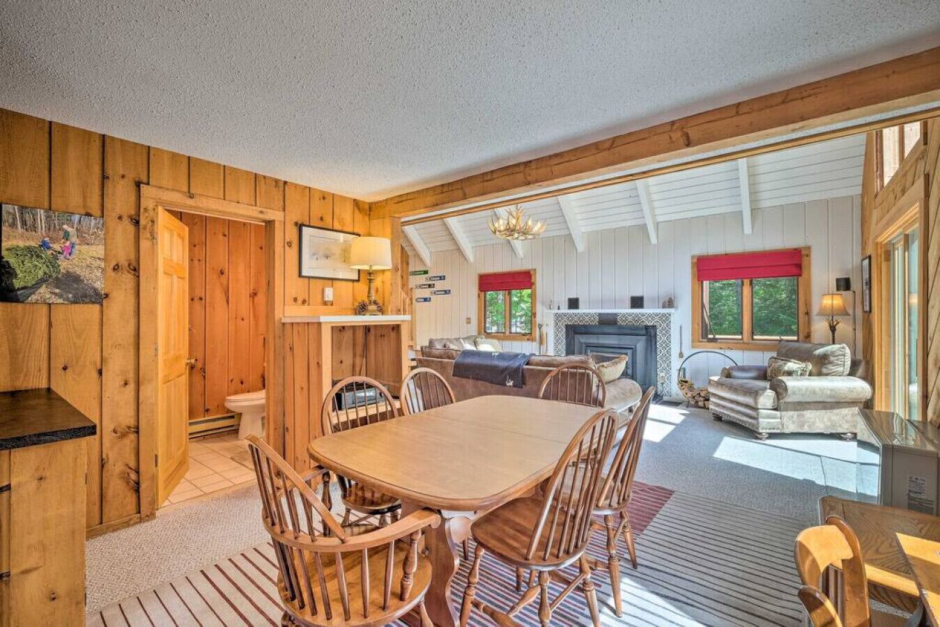 Chalet 5 Mins From Mt. Snow W/hottub - Mount Snow, VT