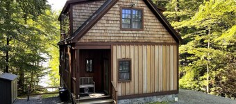 Rare new Home on Lake Whitingham. Semi-priv beach