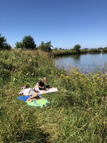 Ruime, Ouderwets Gezellige Voormalige Schuur Midden in de Natuur