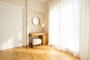 Interior - Corner penthouse in Acropolis (Athina)