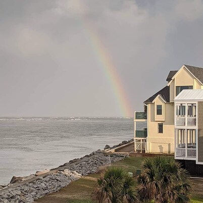 Hyp-Nautic Views, Cozy 1 BR/1.5 BA Condo 729 N Hampton Court