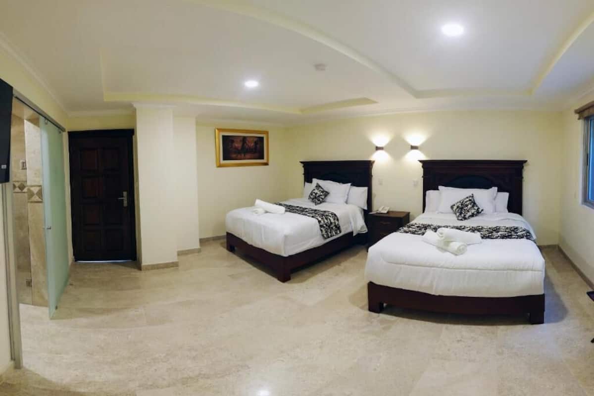 Standard Double Room, 2 Katil Kelamin (Double) | 1 bilik tidur, peti besi dalam bilik, Wi-fi percuma, cadar katil