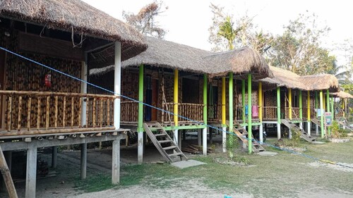Ruwad Okum Bamboo Cottages by Urban