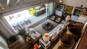 Living area - Tropical House (Paraty)