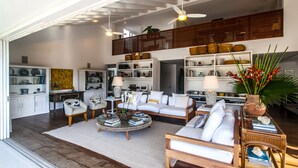 Living area - Tropical House (Paraty)
