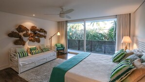 Premium Suite, 1 King Bed, Hot Tub, Pool View | 1 bedroom, free WiFi - Tropical House (Paraty)