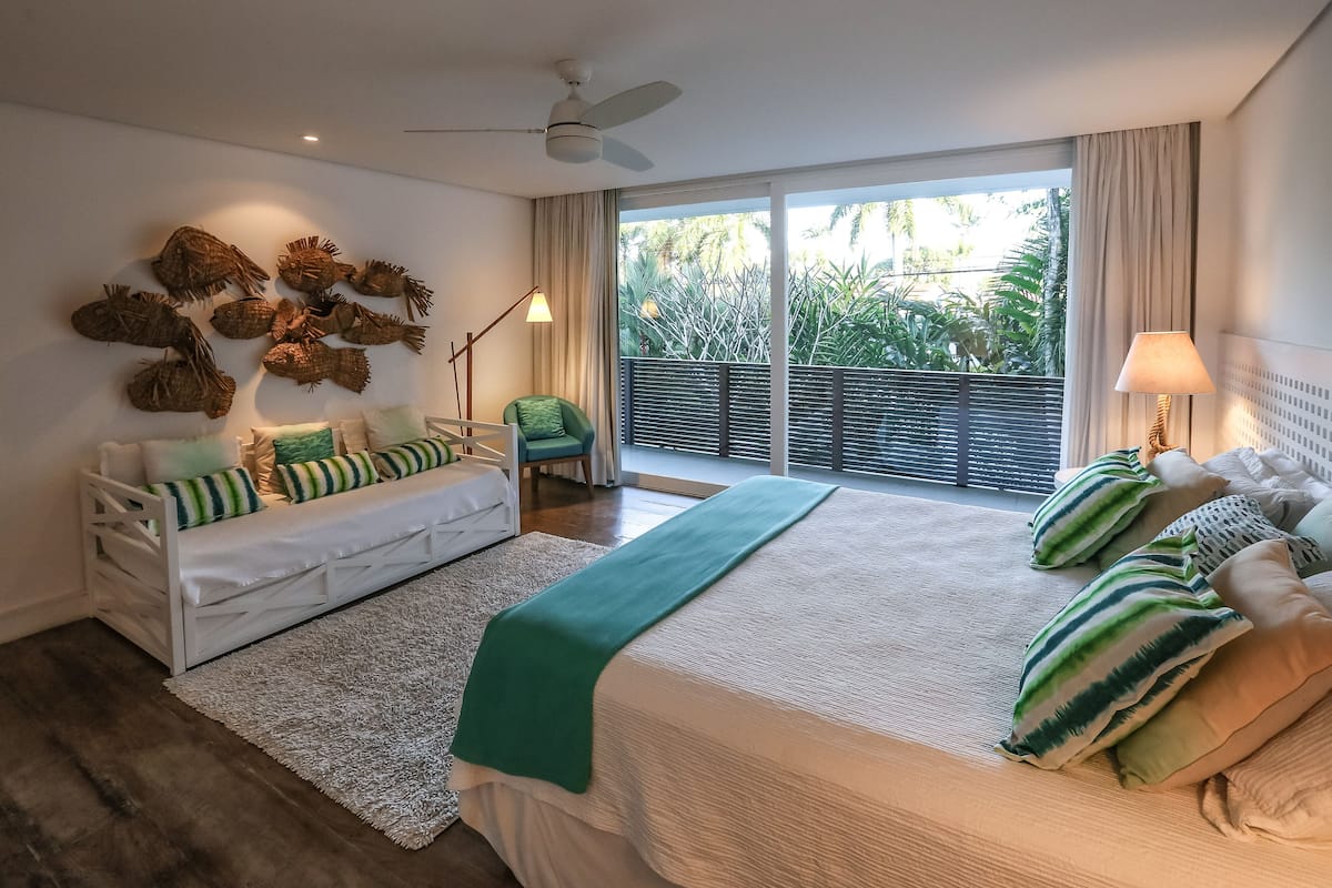 Suite Premium, 1 cama King size, hidromasaje, vista a la alberca | 1 habitación y wifi gratis