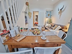 Interior - 4Bed 3Bath - 8min to London Bridge (London)