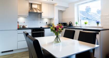 Inviting 2-bed Apartment in Cambridge