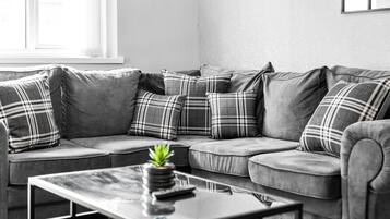 House | Living area | TV