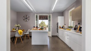 Dining - Villa Dada 10, Emma Villas (Rosignano Marittimo)