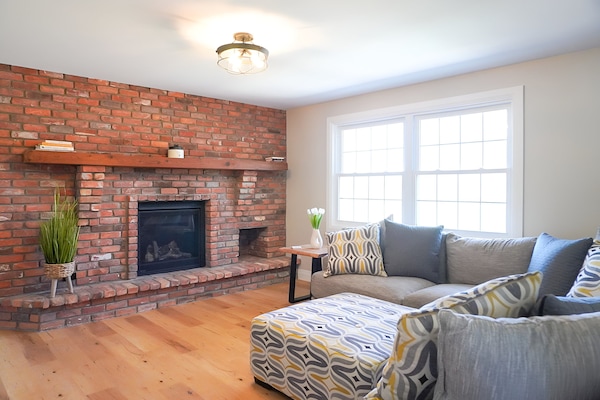 Een smart-tv en een open haard