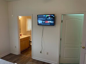 3 chambres, bureau, fer et planche à repasser, Wi-Fi gratuit