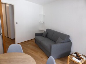 Living area - 3rd floor, balcony, parking, tv, ski locker, 23m², Les Contamines-Montjoie (Les Contamines-Montjoie)