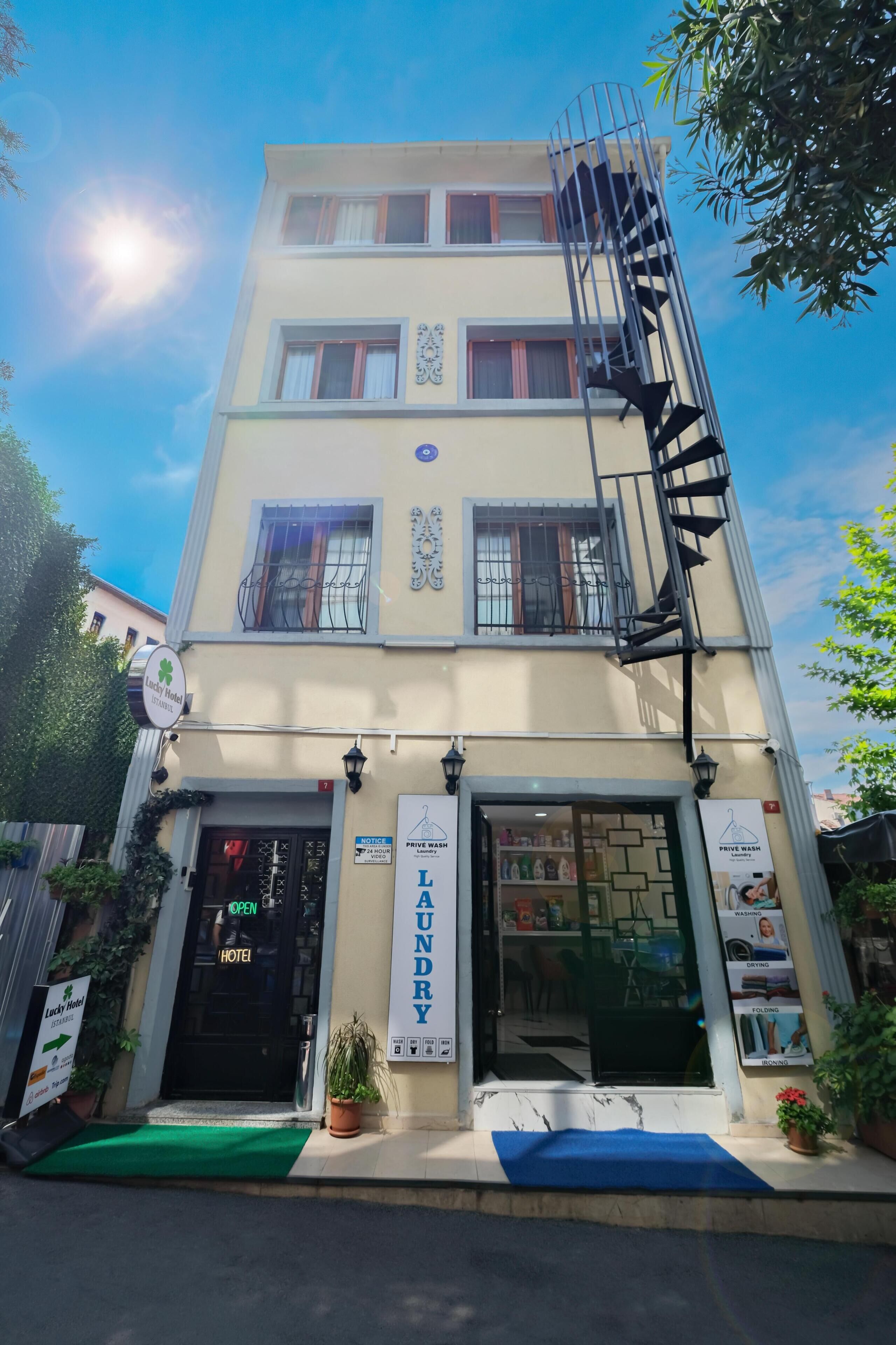 Foto - Lucky Hotel İstanbul