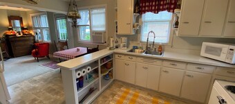 Classic Green Lake cottage, lakefront, screened boathouse deck, dock, swimming