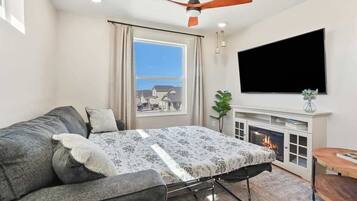 1 bedroom, desk, iron/ironing board, free WiFi