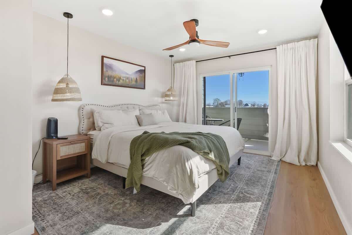 1 quarto, escrivaninha, ferros/tábuas de passar roupa, Wi-Fi de cortesia