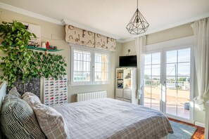 5 soveværelser, strygejern/strygebræt, Wi-Fi, sengetøj