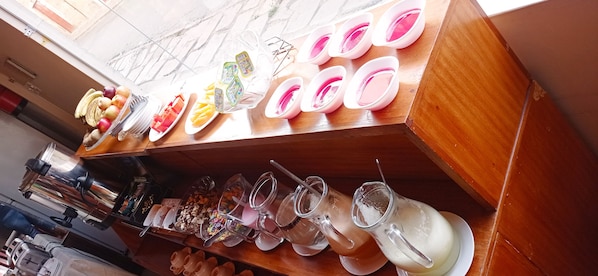 Dagelijks ontbijtbuffet inbegrepen